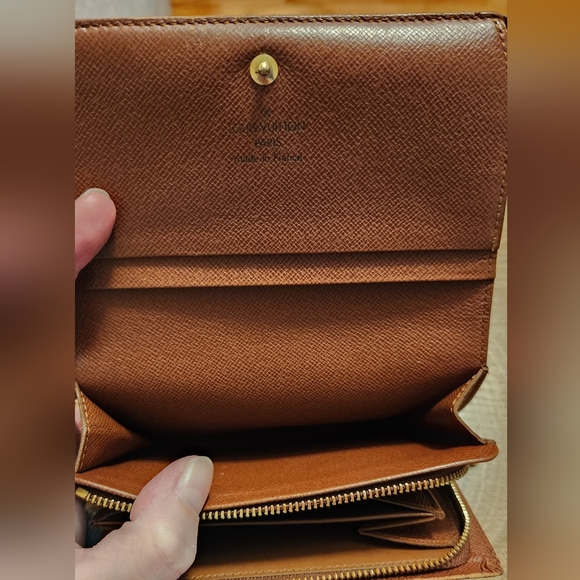 Louis Vuitton Classic Brown Monogram Wallet With Dust Bag - Picture 6 of 8